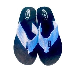 Vintage 1990’s SODA Platform White/ black Flip Flops Women’s Size 10